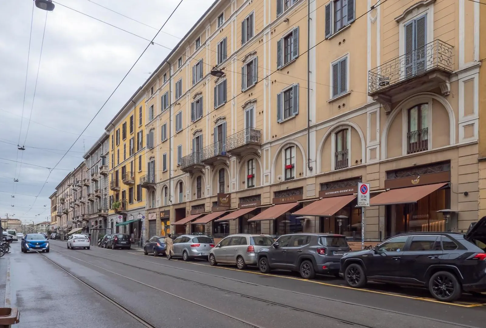 I Host Apartment - Vigevano 13 Milan 0*,